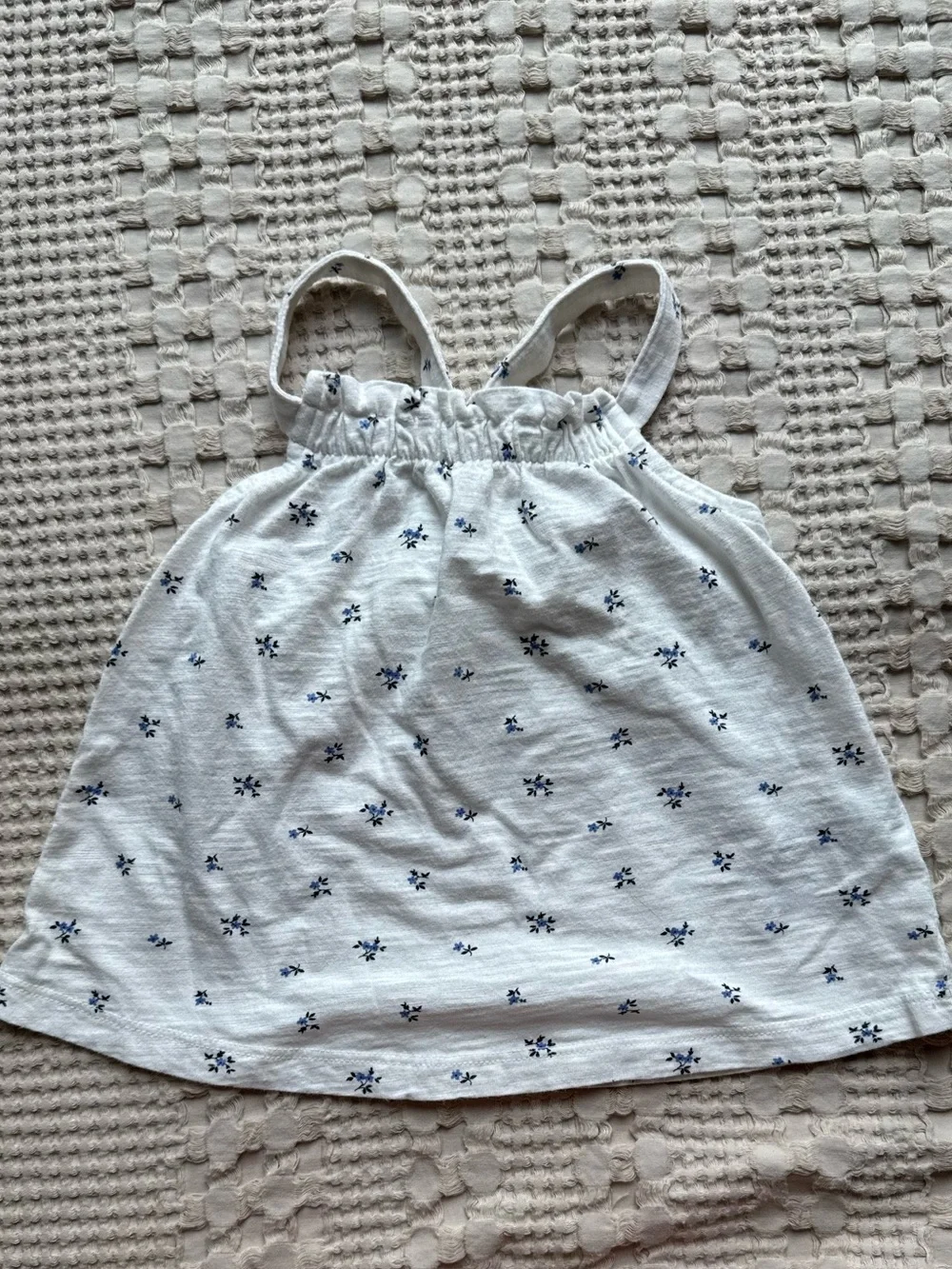 GAP Bundle of Summer Tops — White, Cream, Light Pink